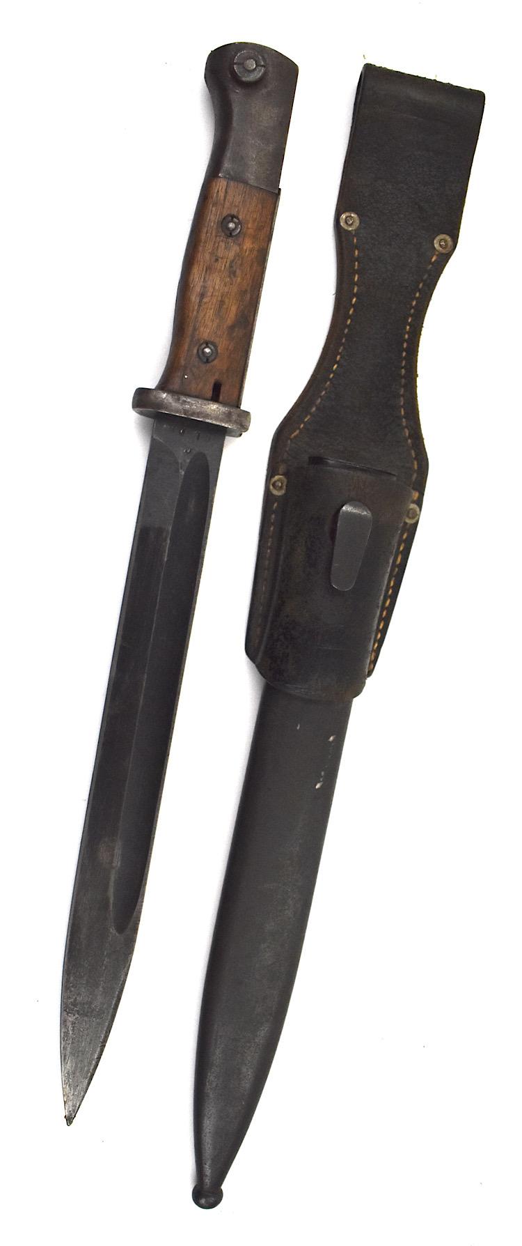 K98 Bajonet with leather Frog