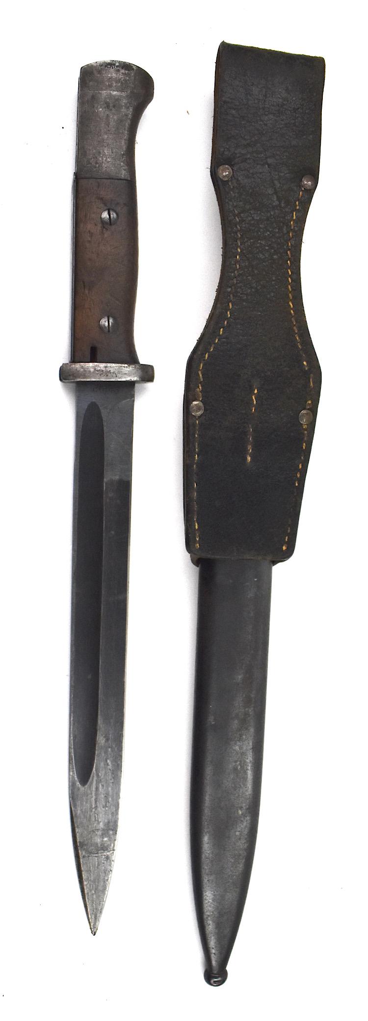 K98 Bajonet with leather Frog