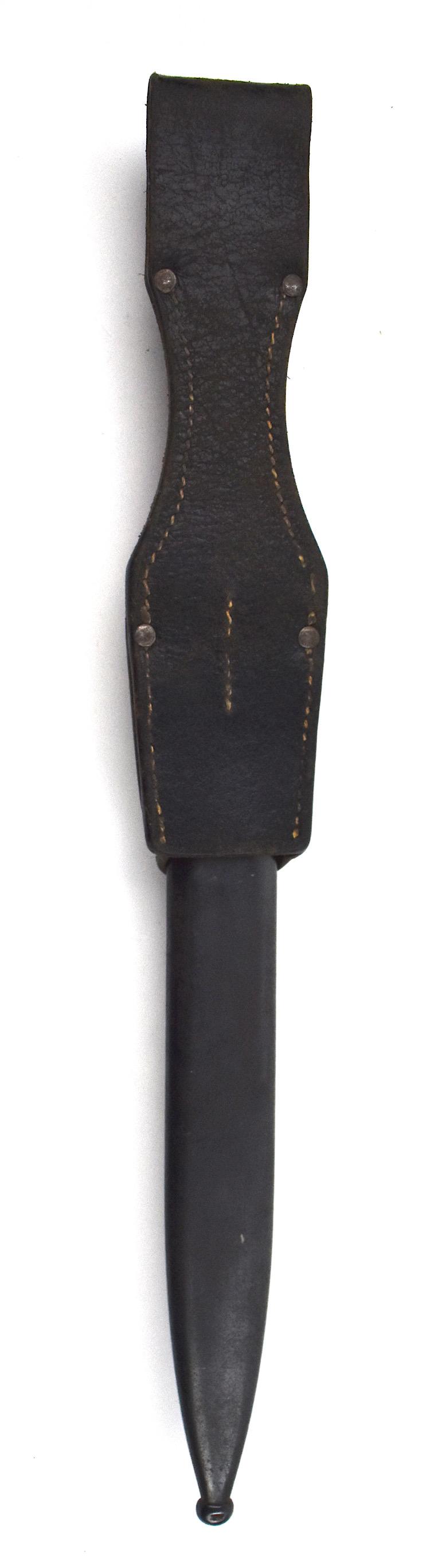 K98 Bajonet with leather Frog