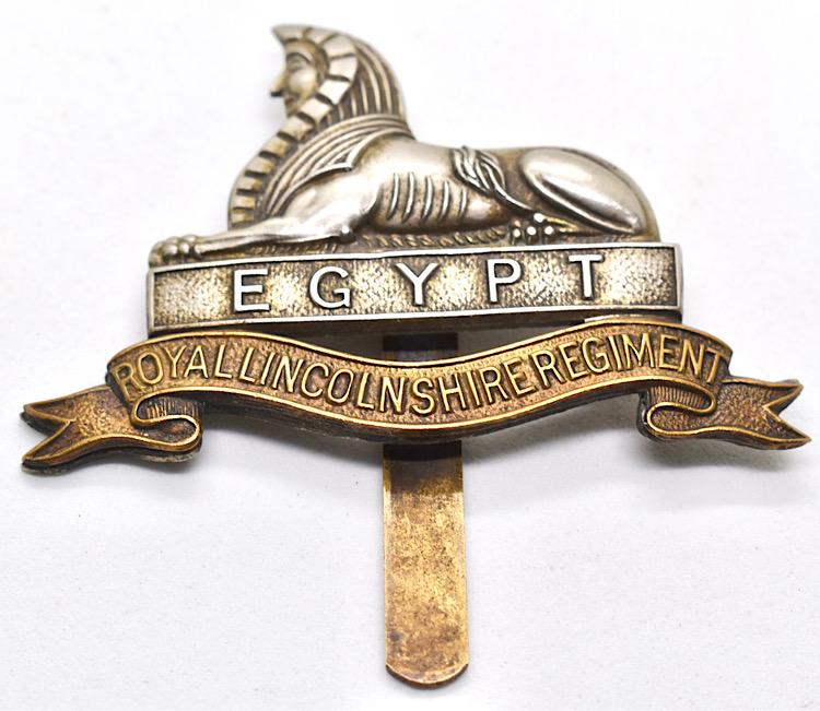 British WW2 Royal Lincolnshire Regiment cap Badge