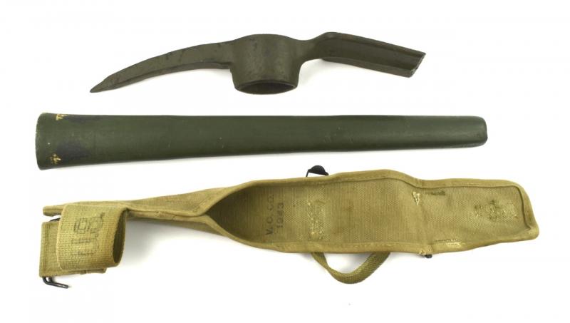 US WW2 Pick Axe/Trench Tool