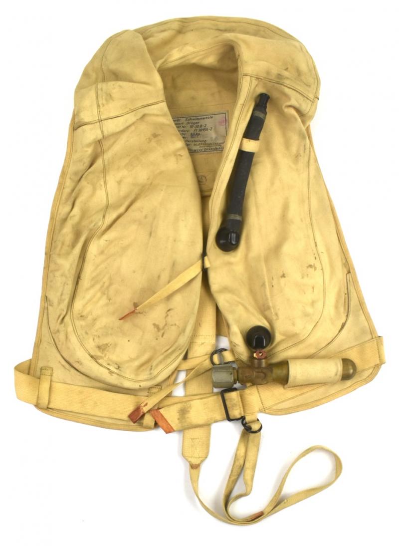 Luftwaffe Pilot/Aircrew Life Vest (Schwimweste)