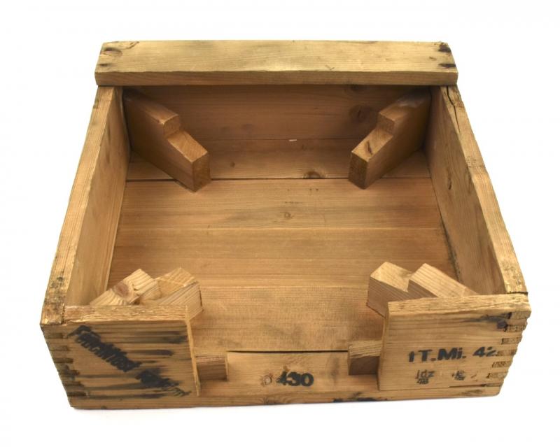 Wehrmacht wooden Teller Mine 42 Transport Case