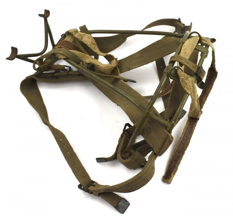 Wehrmacht 8 cm Mortar Tragenstel