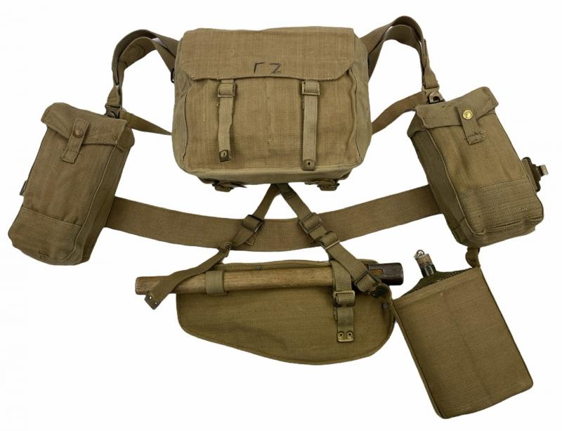 IMCS Militaria British WW2 bing Combat Equipment