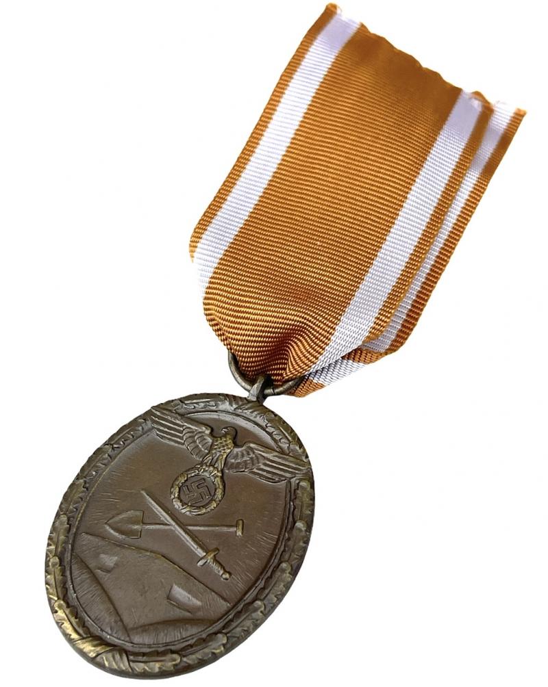 Schutzenwall Ehren Abzeichen Westwall Medal