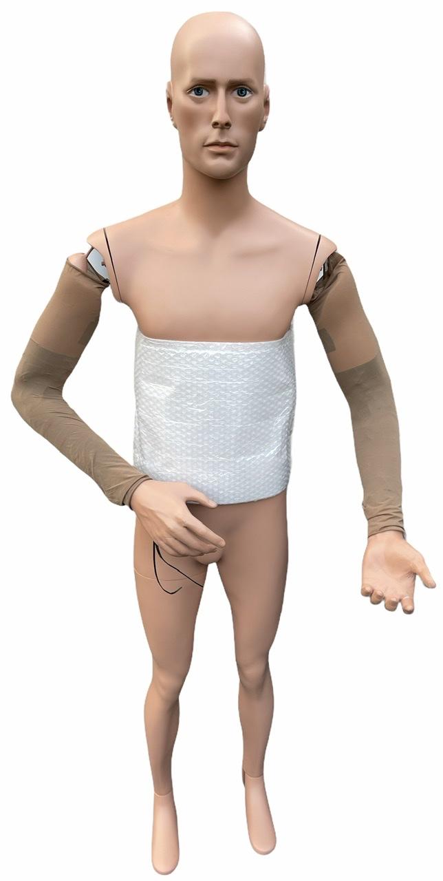 Rifle holding Mannequin