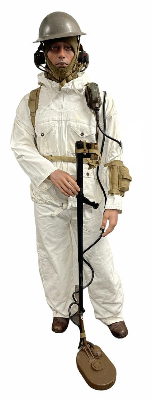 British WW2 winter mannequin with Metal Detector