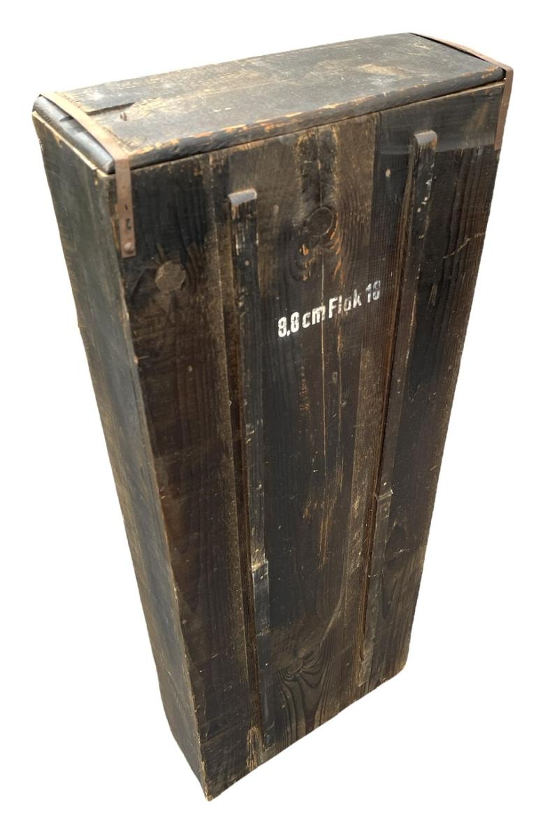 Wehrmacht/Luftwaffe 8.8 FLAK 18 Grenade transport Case