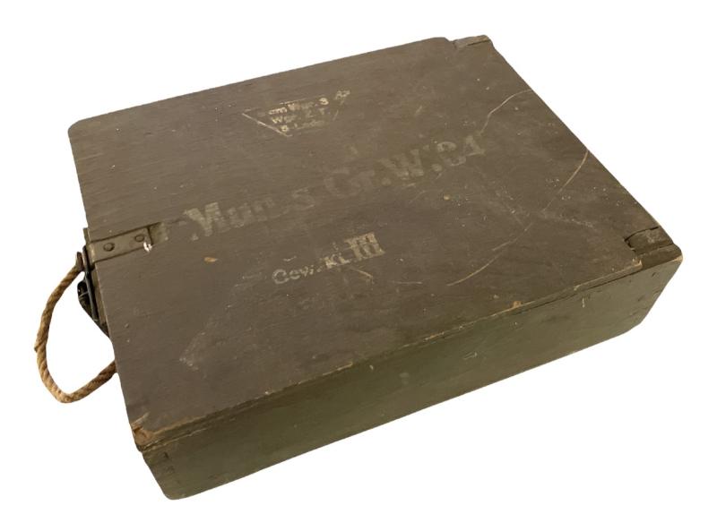 Wehrmacht wooden 8.8cm S Gr. Werfer 34 ammunition Case