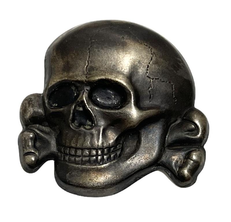 WaffenSS metal Cal Skull Closed Eyes variation from Deschler
