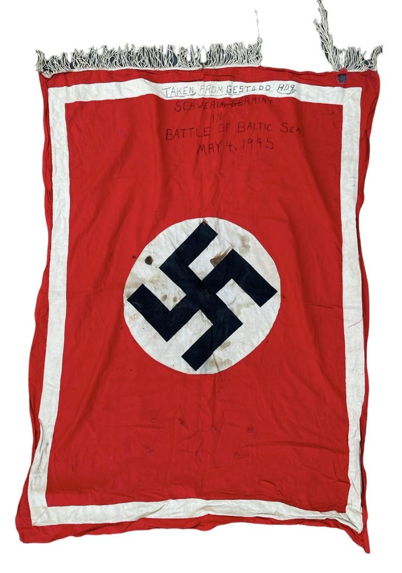 Third Reich Podium Banner US WW2 Veteran Bringback