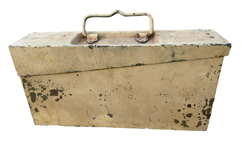 MG34/42 Ammunition Case in Tan camo
