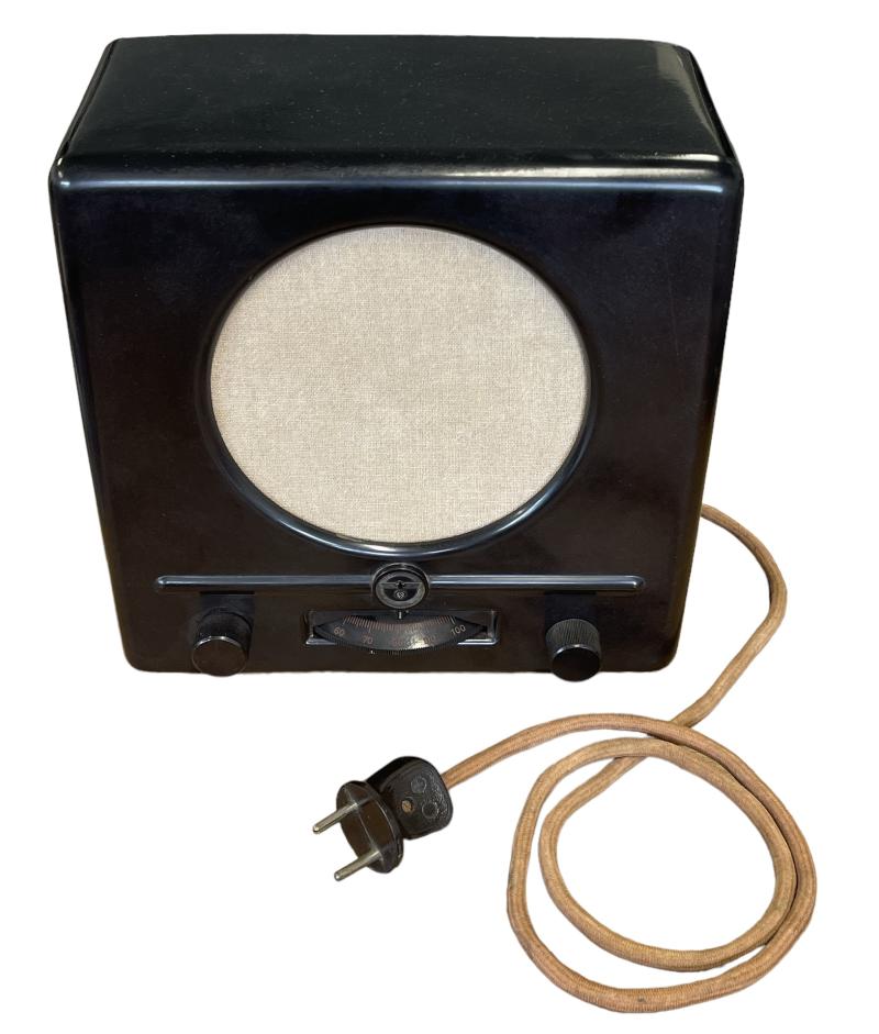Deutscher Klein Empfänger 1938 (People’s Radio)