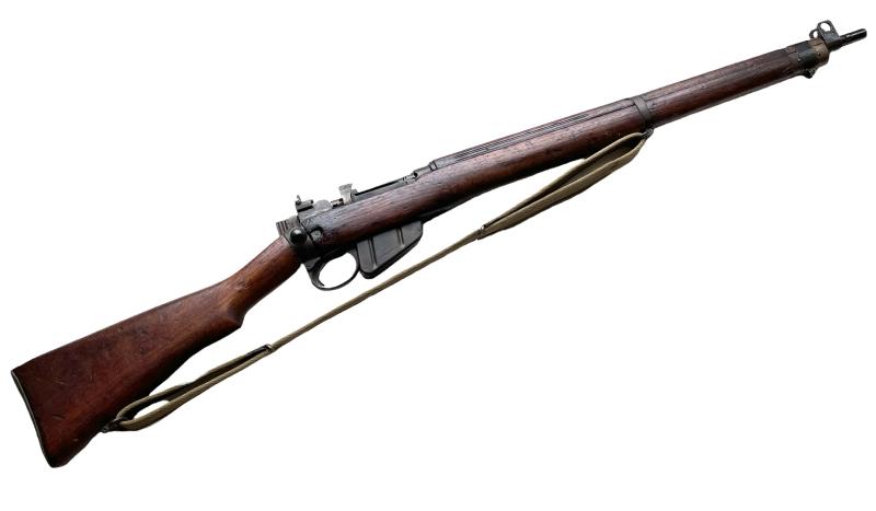 De-activated British WW2 Lee Enfield number 4