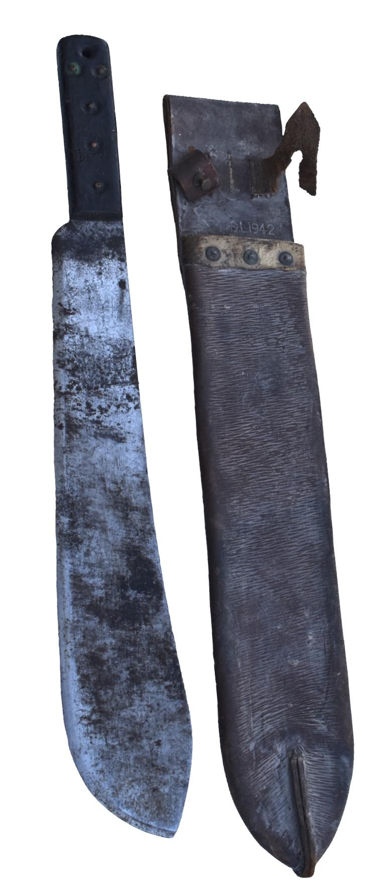 British WW2 Machete in leather Scabbard