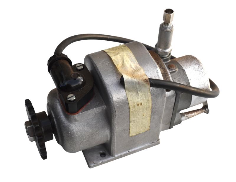 British WW2 Lucas WD Magneto Dynamo