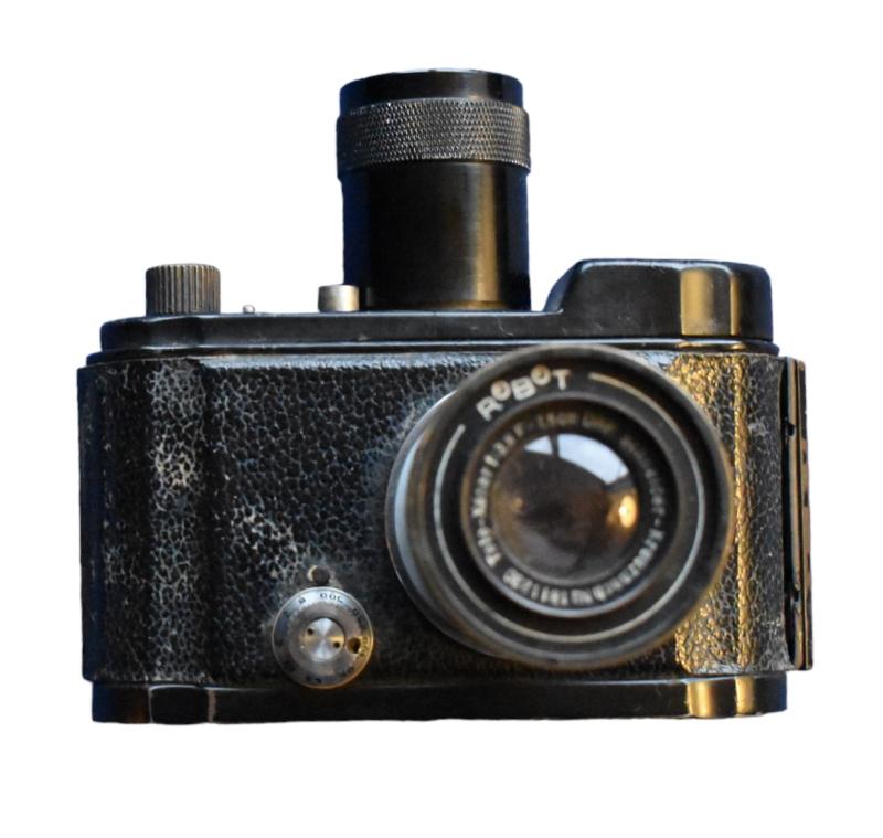 Luftwaffe Robot Camera