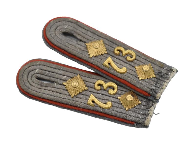 Wehrmacht Artillery Reserve Officers Shoulder Boards