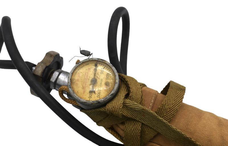 USAAF WW2 Bomber Crew Oxygen Bailout Bottle