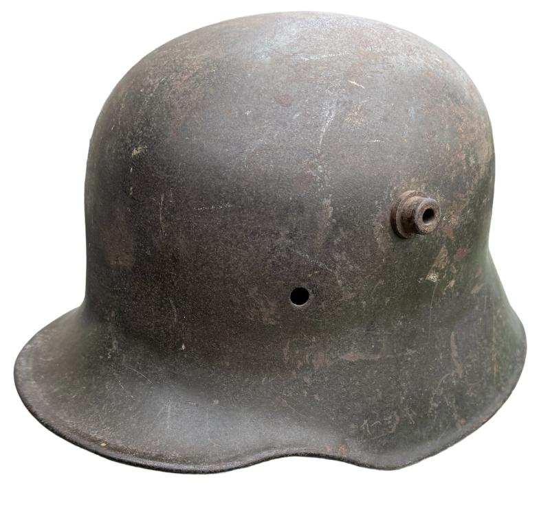 German WW1 M18 Helmet