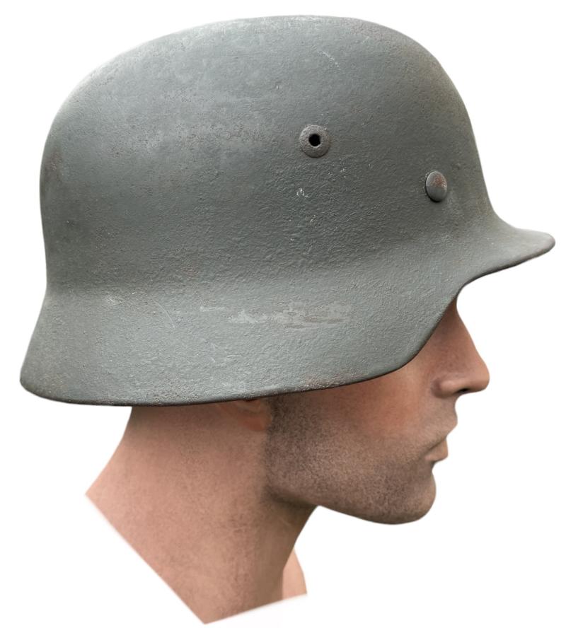 Wehrmacht M35 re-isseud DD helmet with rough texture camo paint