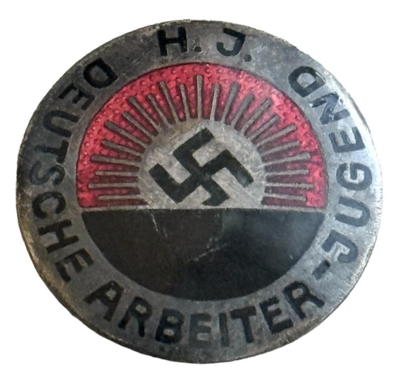 Hitler-jugend Party Member Badge