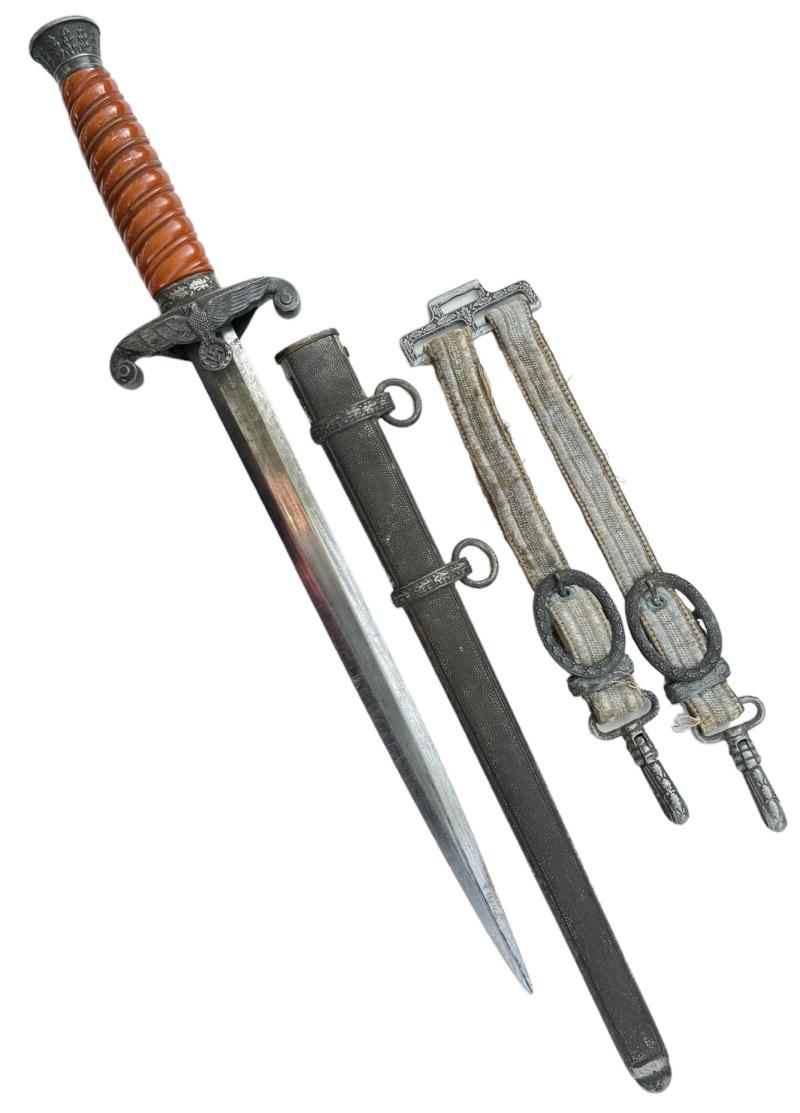 Wehrmacht Dagger and Hangers