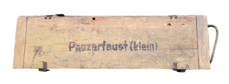 Panzerfaust Klein wooden transport case