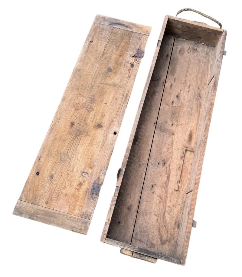 Panzerfaust Klein wooden transport case