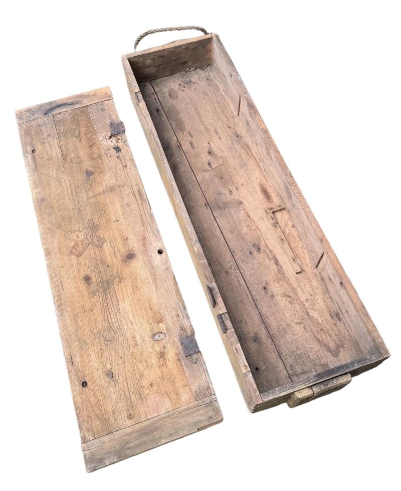 Panzerfaust Klein wooden transport case