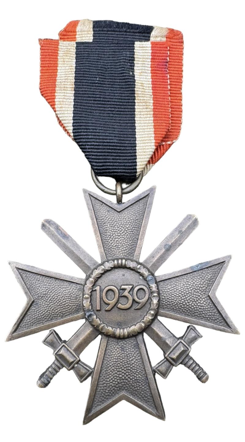 Kriegs Verdienste Kreutz (War Merrits Cross) 1939 with Swords