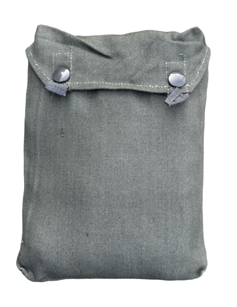 Wehrmacht Gascape Pouch