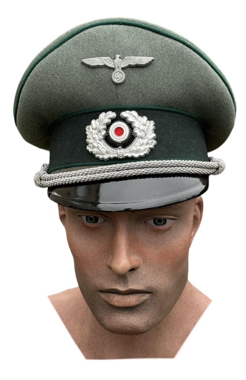 Wehrmacht Verwaltung Officers Visor Cap