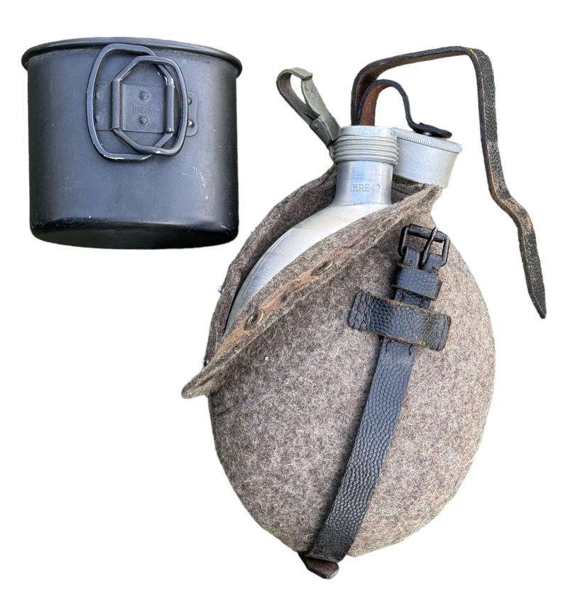 Wehrmacht M31 Canteen