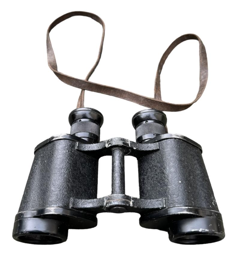 Wehrmacht 6x30 Binoculairs with strap