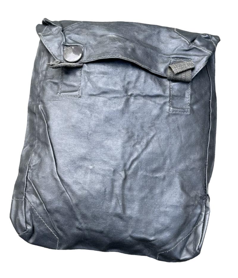 Wehrmacht rubberized Gascape Pouch