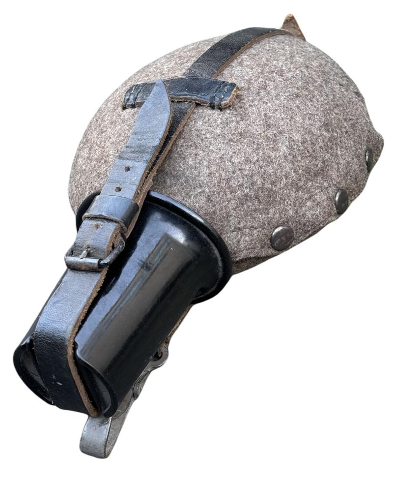 Wehrmacht M31 Canteen