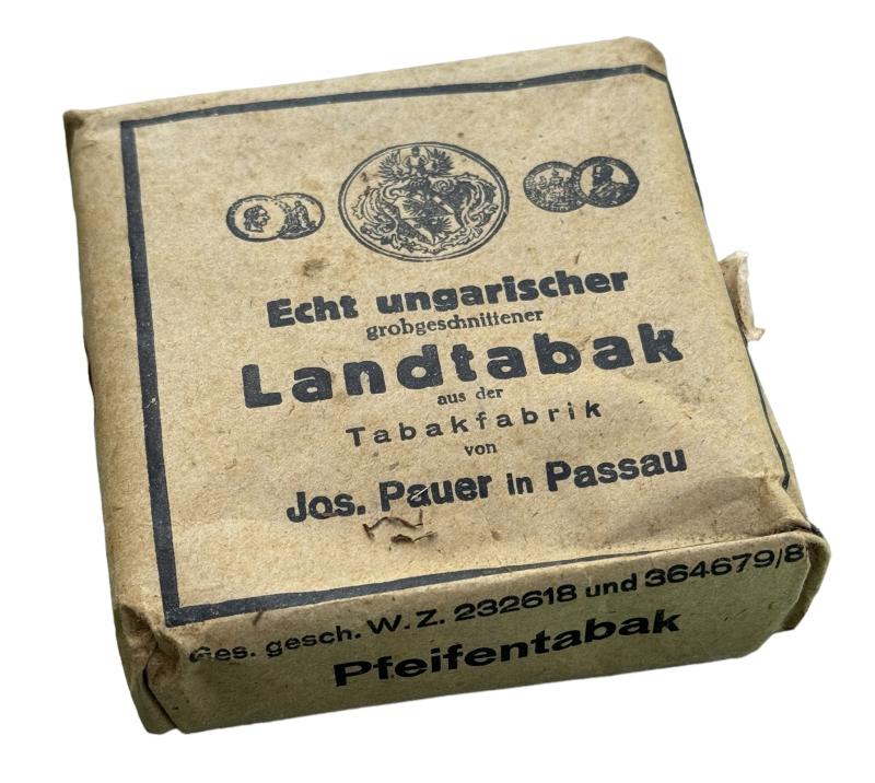 Wehrmacht era Cigarette Tabaco  “Regie Zigaretten Tabak” nice original packaging with content. And with original paper seal with Third Reich eagle marking. In very good condition.  Nice for a personal item display!