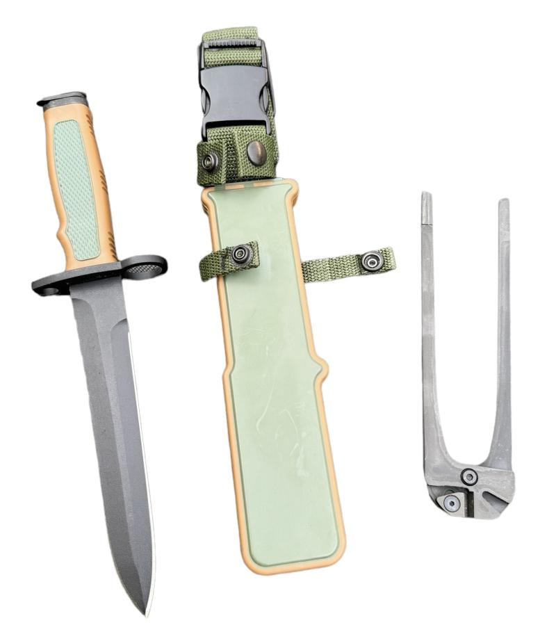 US M16 Camillus Cam 1 - A1 Bayonet