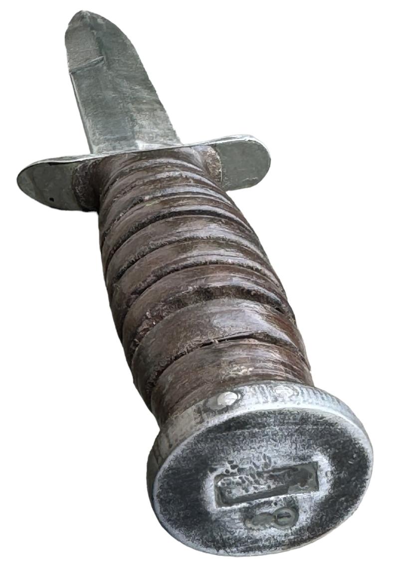 IMCS Militaria | US WW2 M3 Combat Knife in US WW2 M8 Scabbard