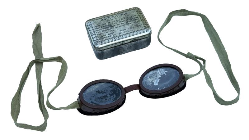 British WW2 Dust Goggles in metal case