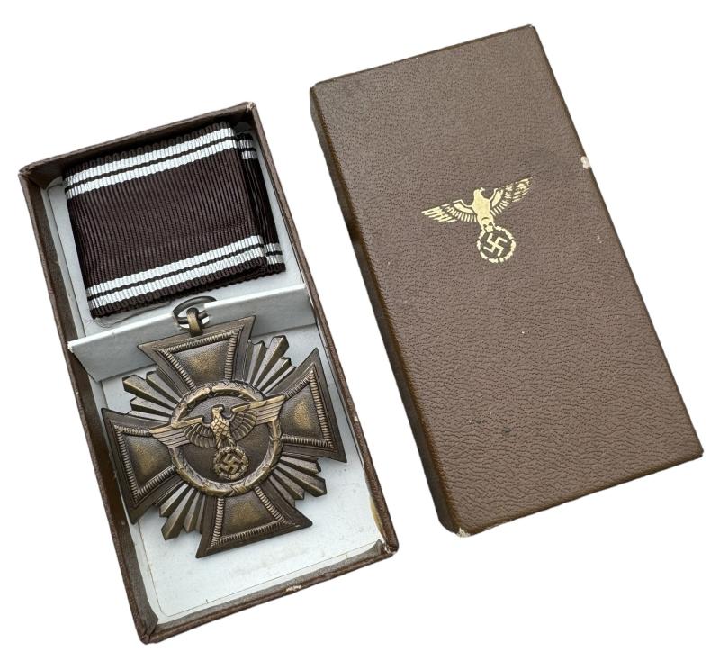 NSDAP 10 Year Loyal Service Medal in Case