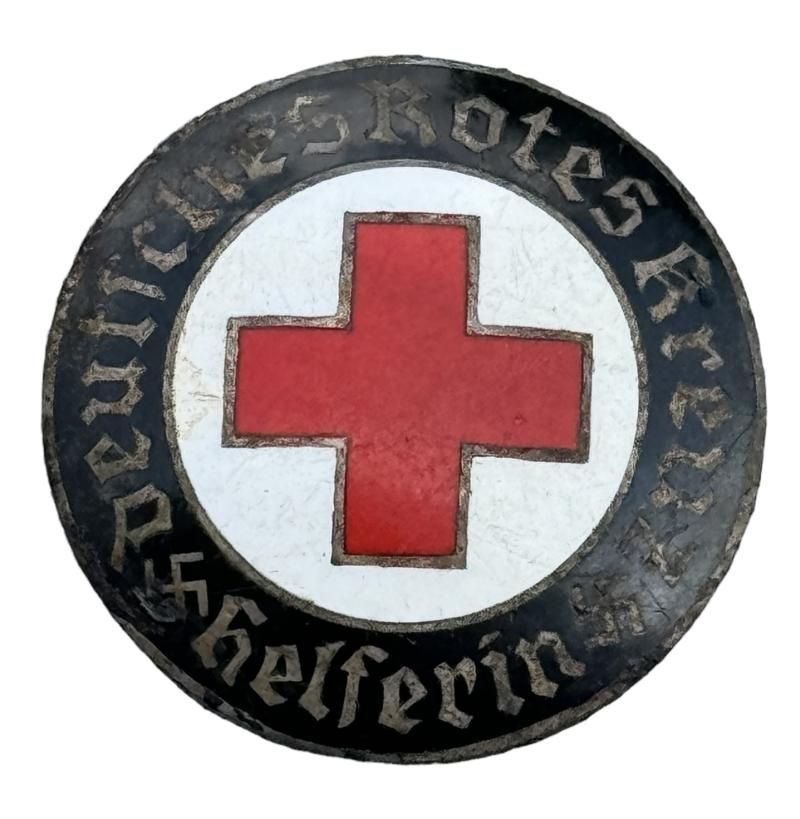 Deutsches Rotes Kreutz Helferin Badge
