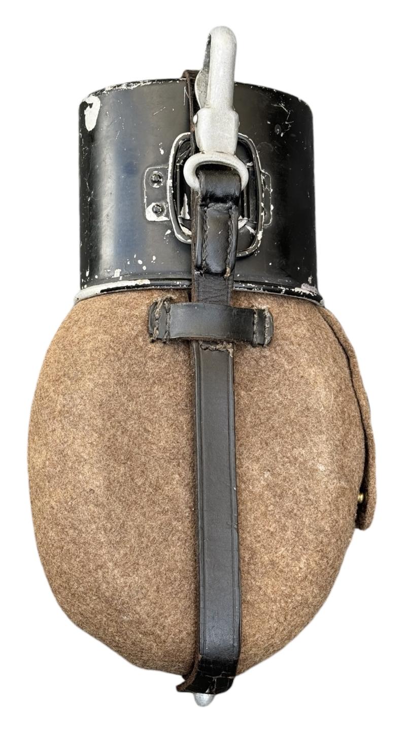 Wehrmacht M31 Canteen