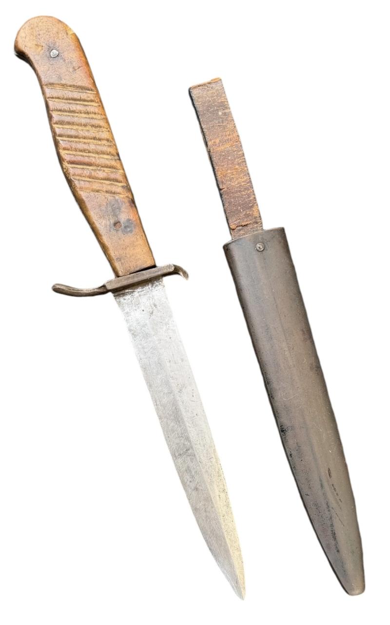 German Imperial WW1 Close Combat Knife