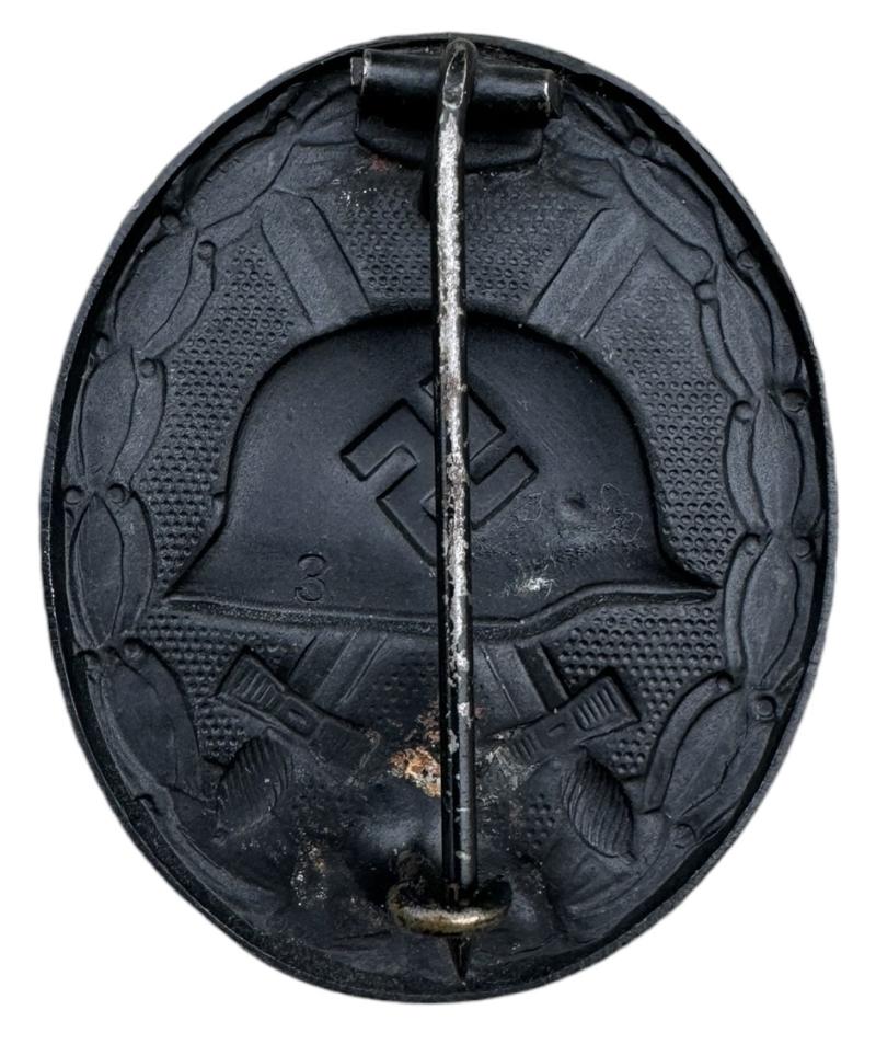 Wehrmacht Wound Badge Black with Award Document