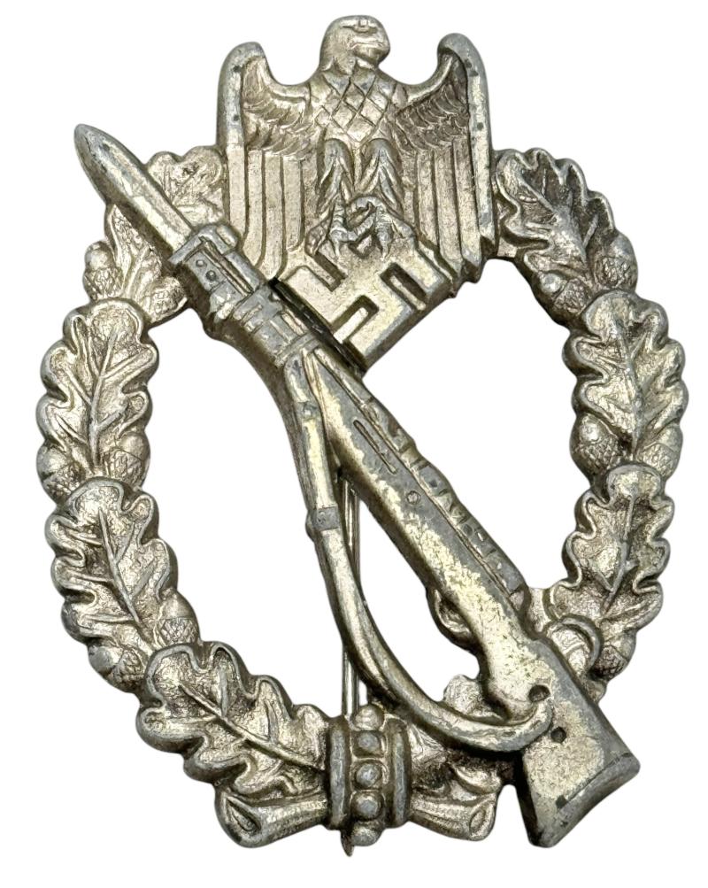 Infantry Assault Badge (IAB) Infanterie Sturm Abzeichen in Silver.