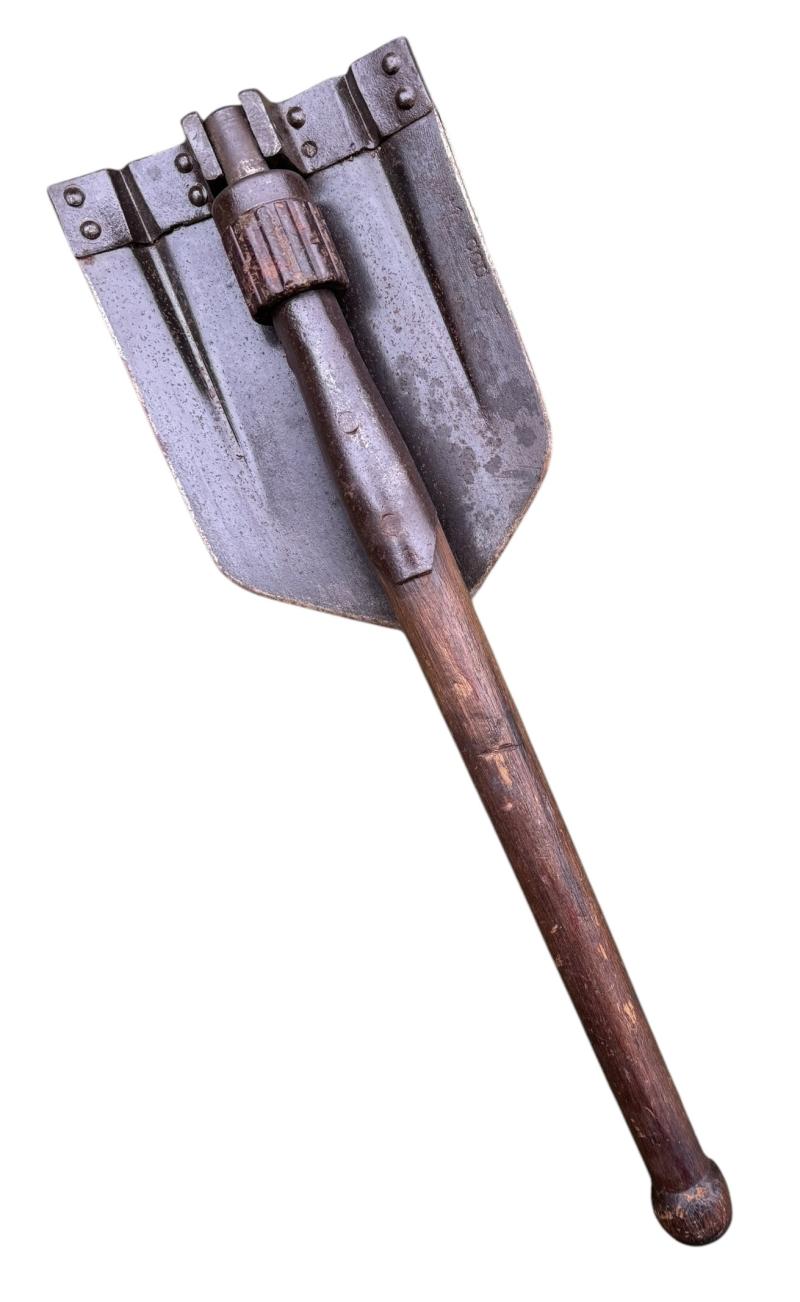 Wehrmacht Folding Shovel (Entrenching Tool)