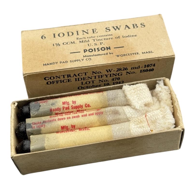 US WW2 Medical Iodine Swaps in Clipbord Box